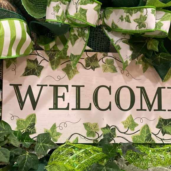Wreath -SPRING “Welcome” Wreath SILK IVY -Clean, Green large very full 24” CHIC - Picture 7 of 8